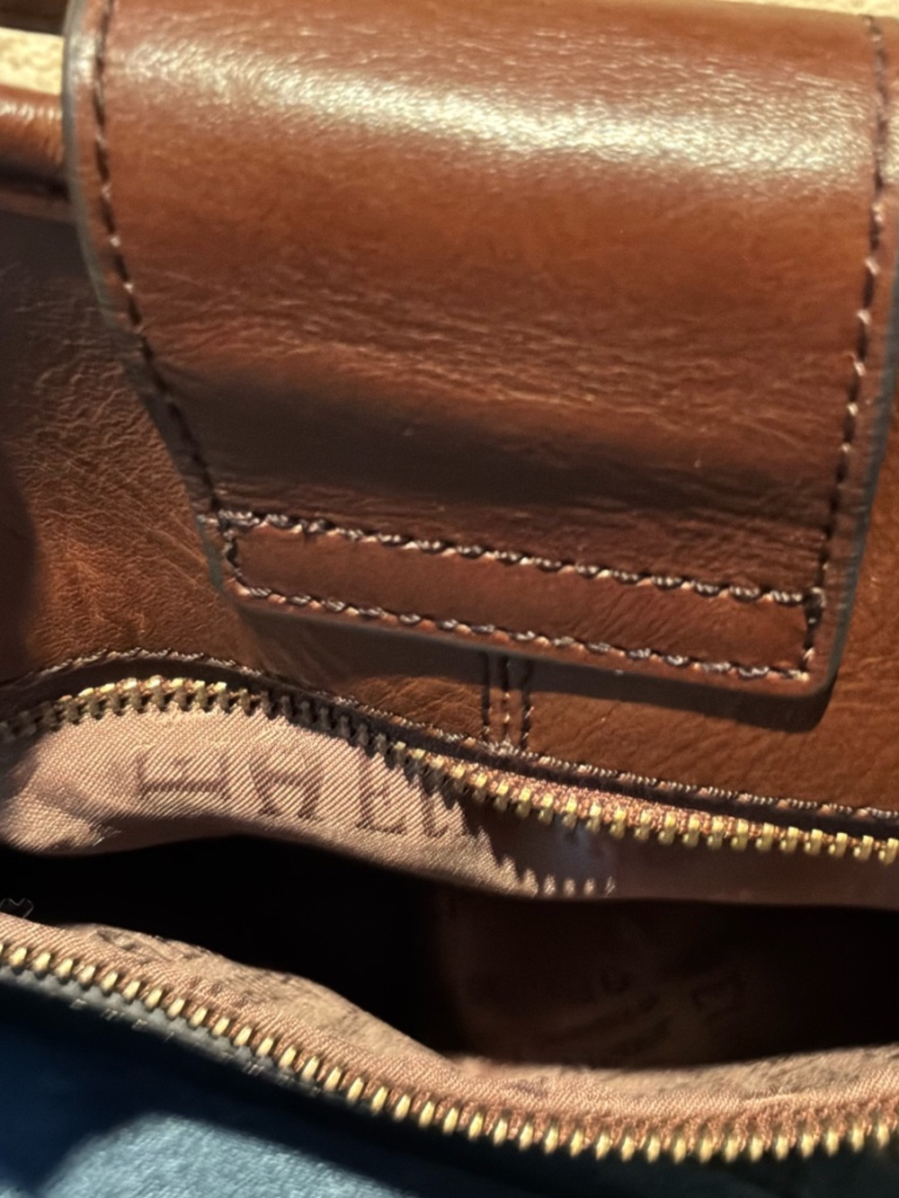 Etienne Aigner Vintage ‘90s Brown Leather Shoulder Tote - Picture 5 of 7